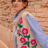 Sleeveless vest embroidered with anemones
