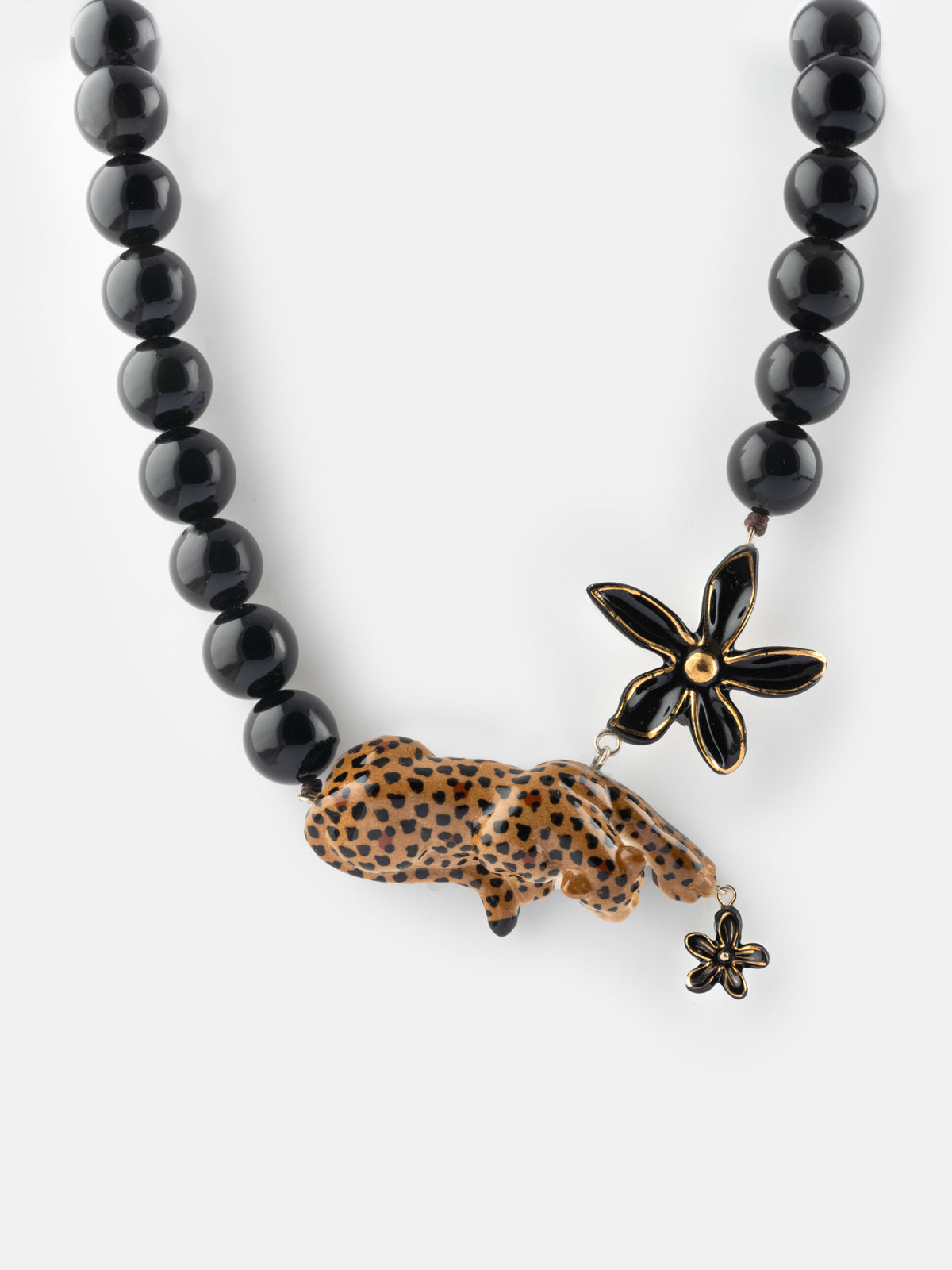 Leopard, flower and pearl necklace – NACH BIJOUX Leopard, flower and pearl necklace – NACH BIJOUX