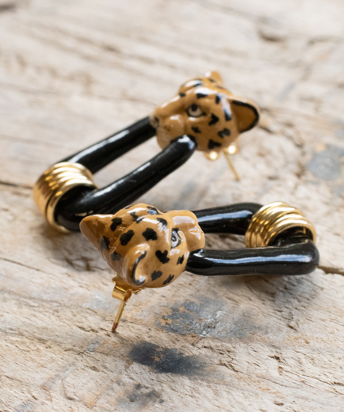Boucles d'oreilles noires léopard
