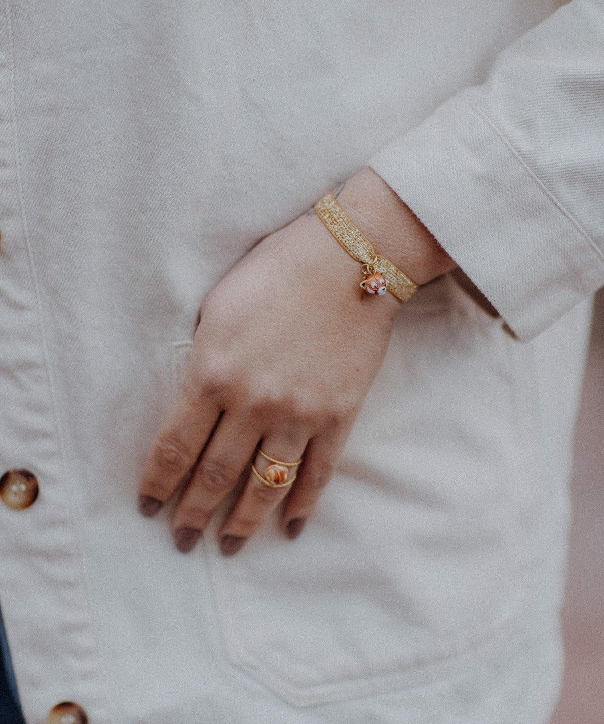 Bracelet élastique animal en porcelaine peint à la main