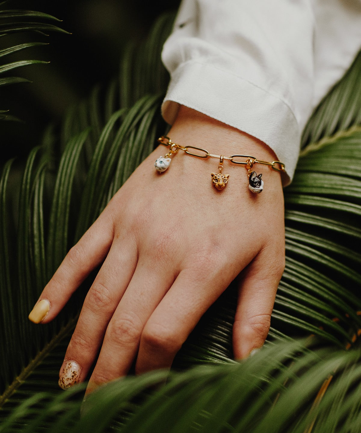 Charm's léopard animal porcelaine peint à la main