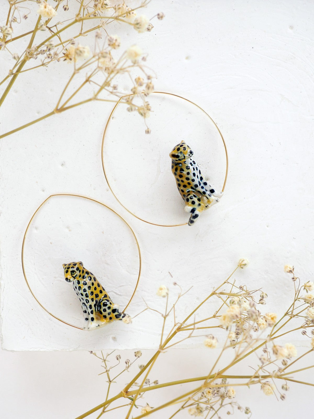 boucles d'oreilles en porcelaine peinte à la main animal léopard