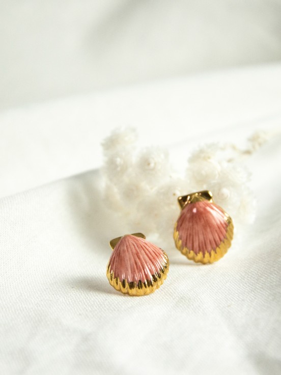 pink gold shell earrings