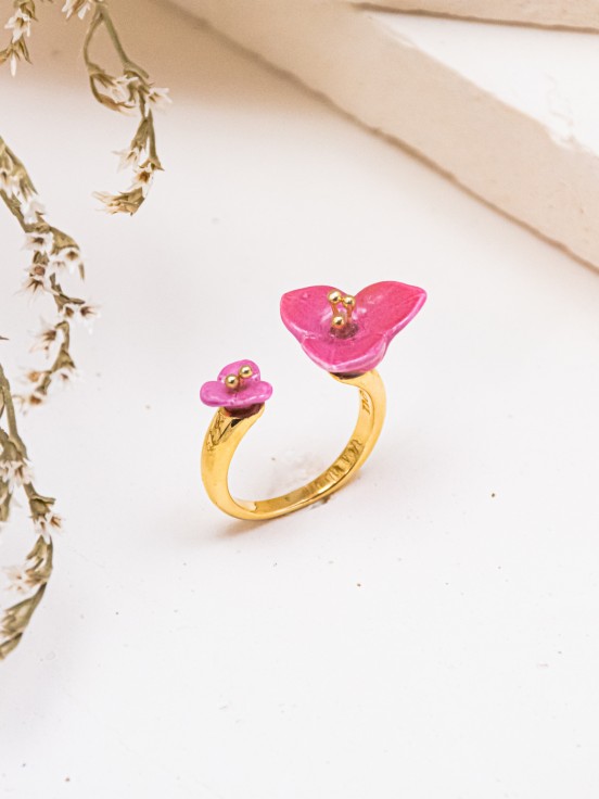 Adjustable gold ring with pink bougainvillea flower