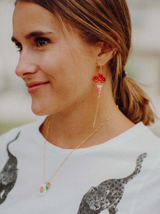 Poppy bouquet earrings with golden fringes nach
