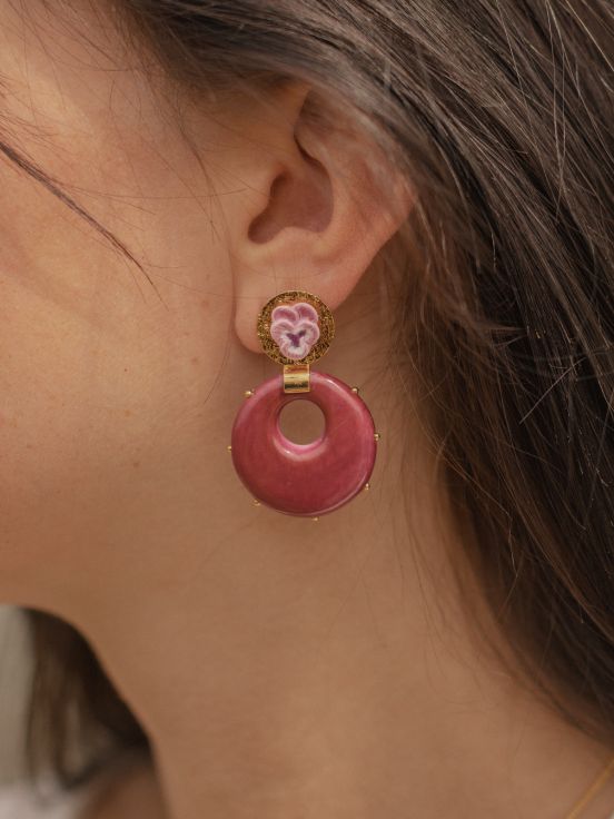 Pansy & studded porcelain earrings