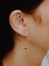 Small golden bee hoop earrings in porcelain nach