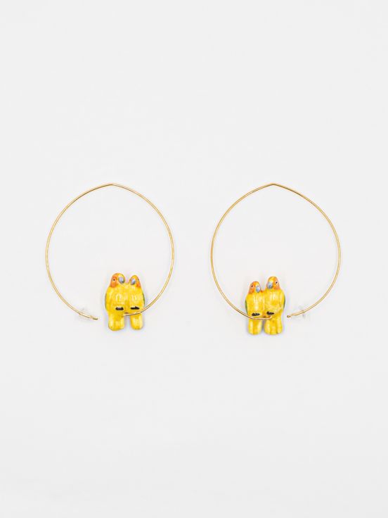Couple yellow parrots small hoops