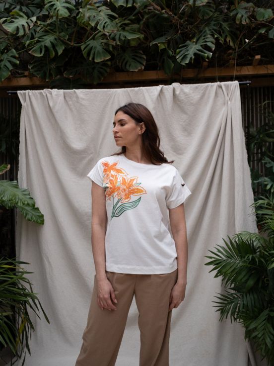 Orange orchids t-shirt