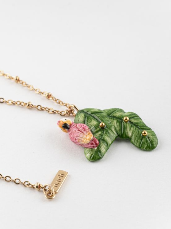 Cacatoes on banana leaves tree necklace