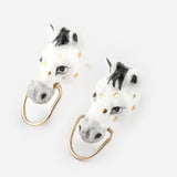 White horse head ear fleas