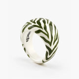 Green zebra ring