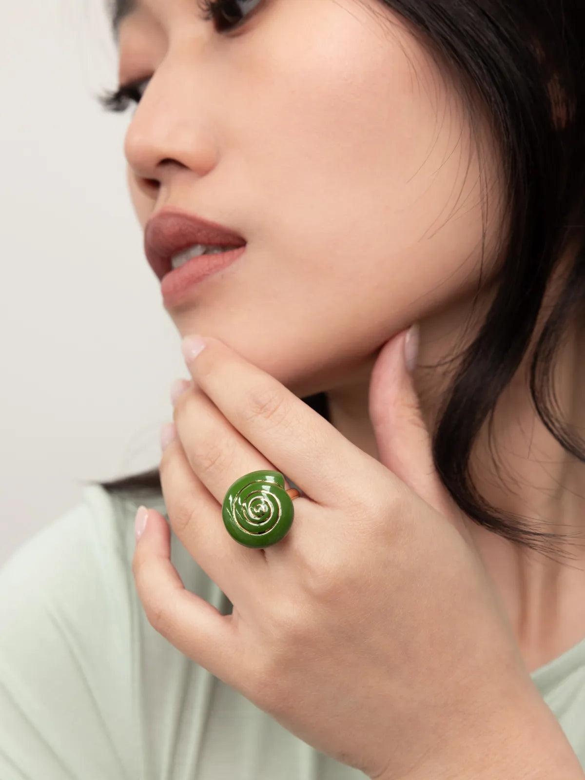Green snail ring