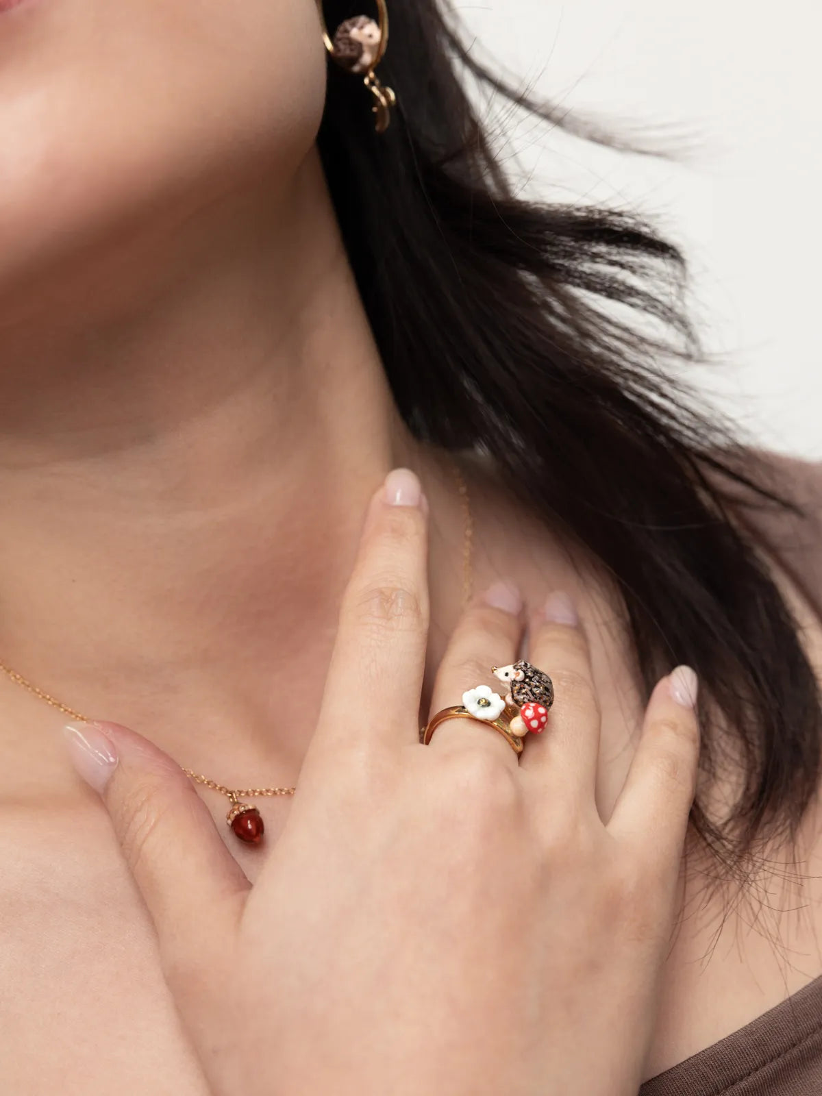 Hedgehog, mushroom and anemone ring