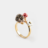 Hedgehog, mushroom and white anemone ring