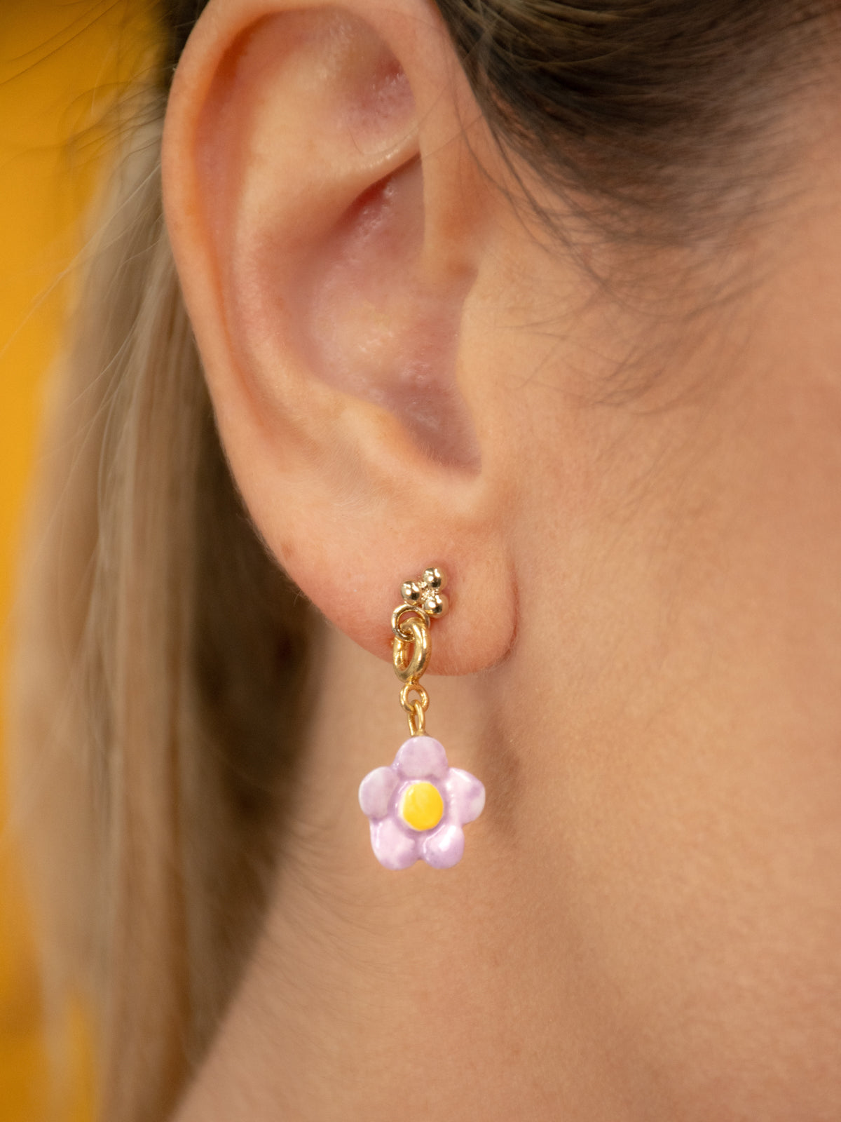 Charm's purple flower