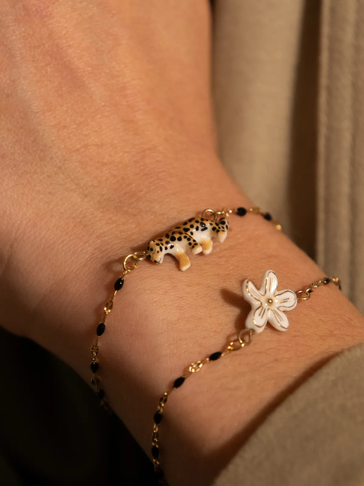 Bracelet perles et léopard