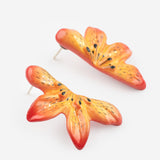 Boucles d'oreilles puces -  demi fleur de lys tigrée