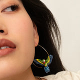 Grandes créole perroquet ara vert en vol