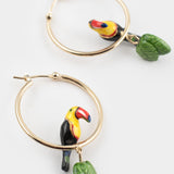 Créoles rondes toucan et feuilles