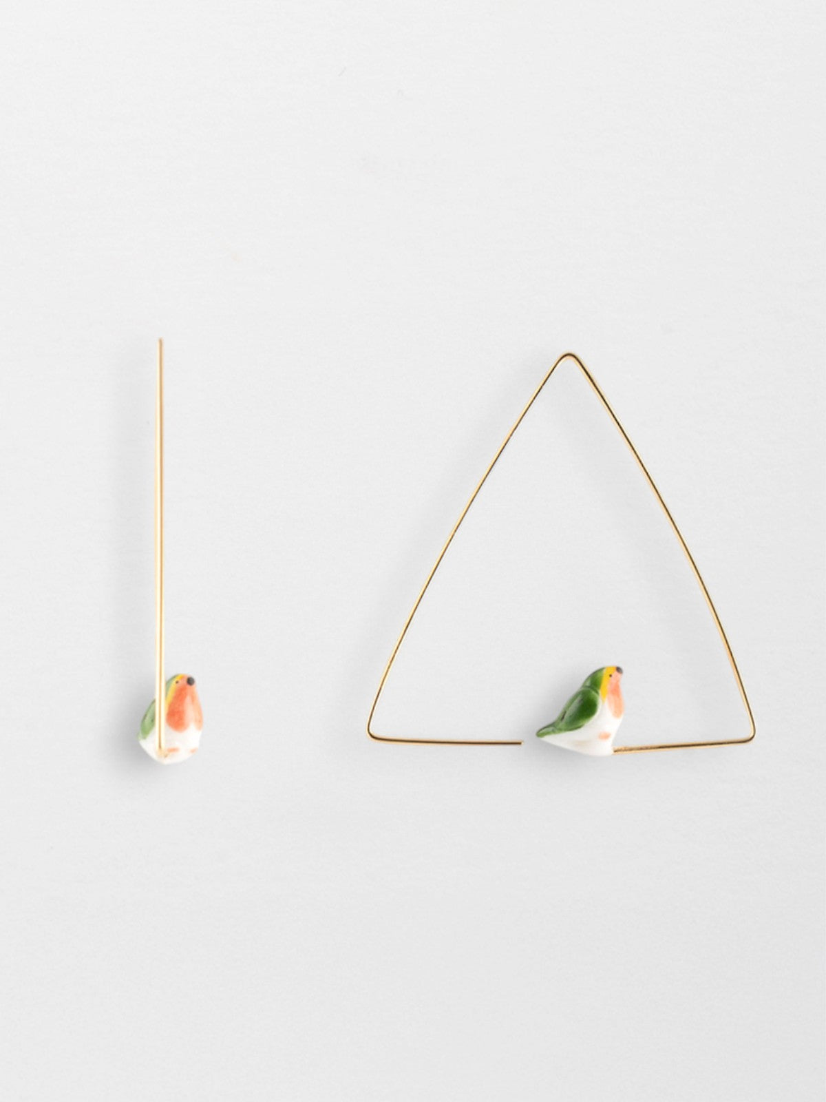 Triangular Robin Robin triangle hoop earrings in porcelain and gold-plated brass – NACH ...