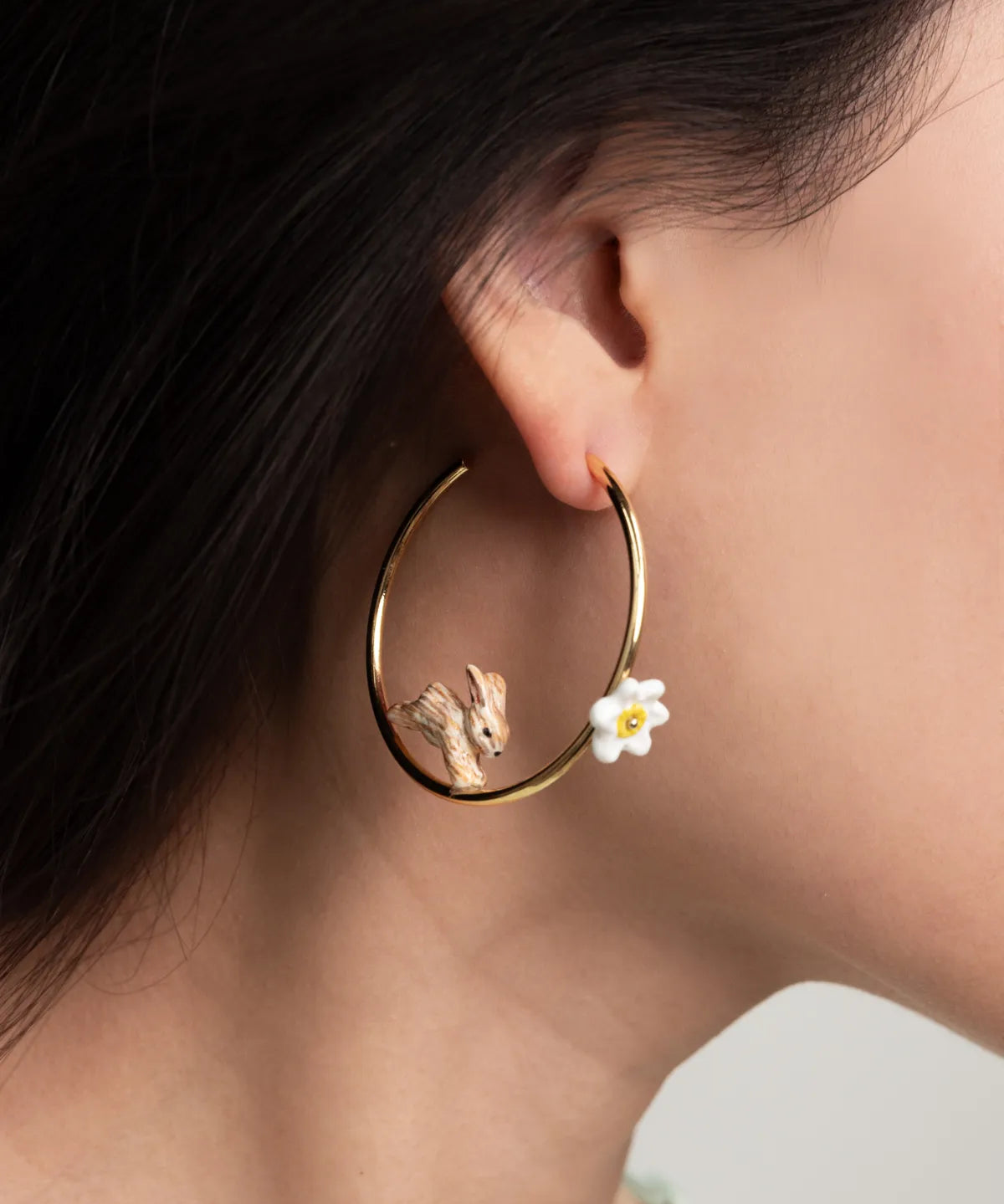 Round rabbit and daffodil hoop earrings