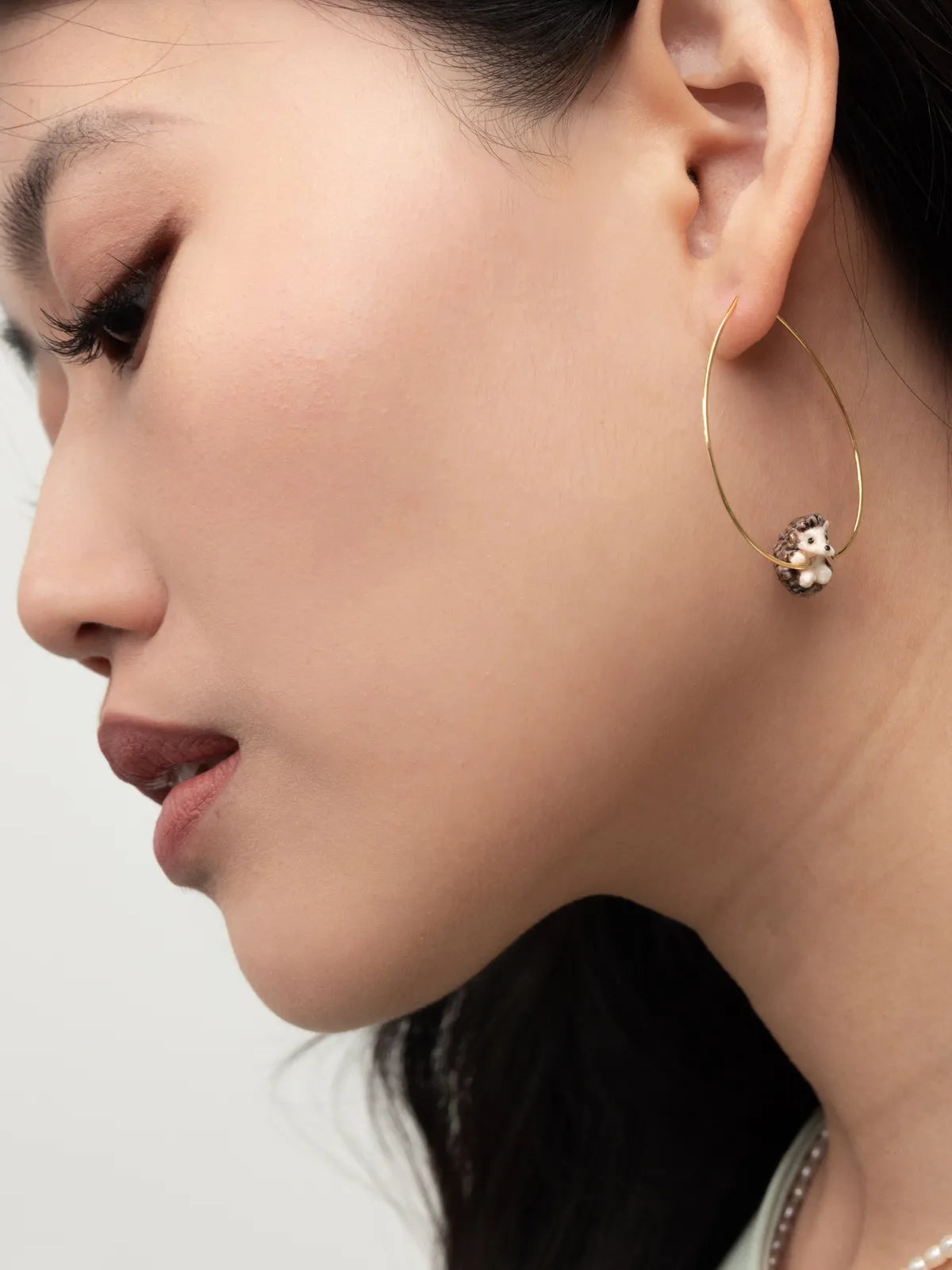 Large hedgehog creoles