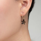 Mini créoles fleur d'Erine noire - vendue à l'unité