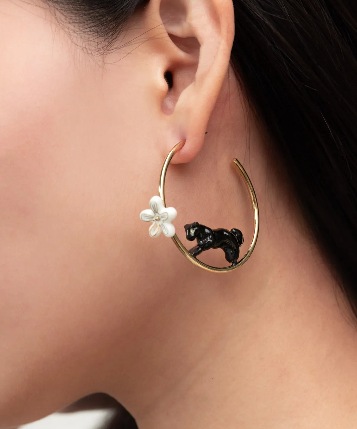 Créoles rondes panthère et fleur