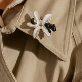 Broche fleur d'Erine et panthère