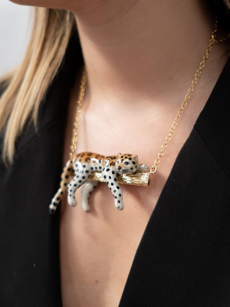 Leopard on branch necklace in porcelain and gilded brass – NACH BIJOUX