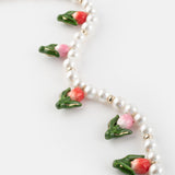 Tulip and pearl necklace