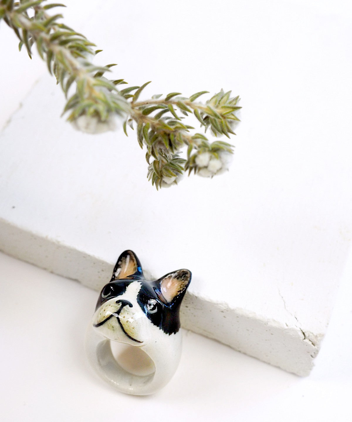 bague en porcelaine peinte à la main animal bouledogue