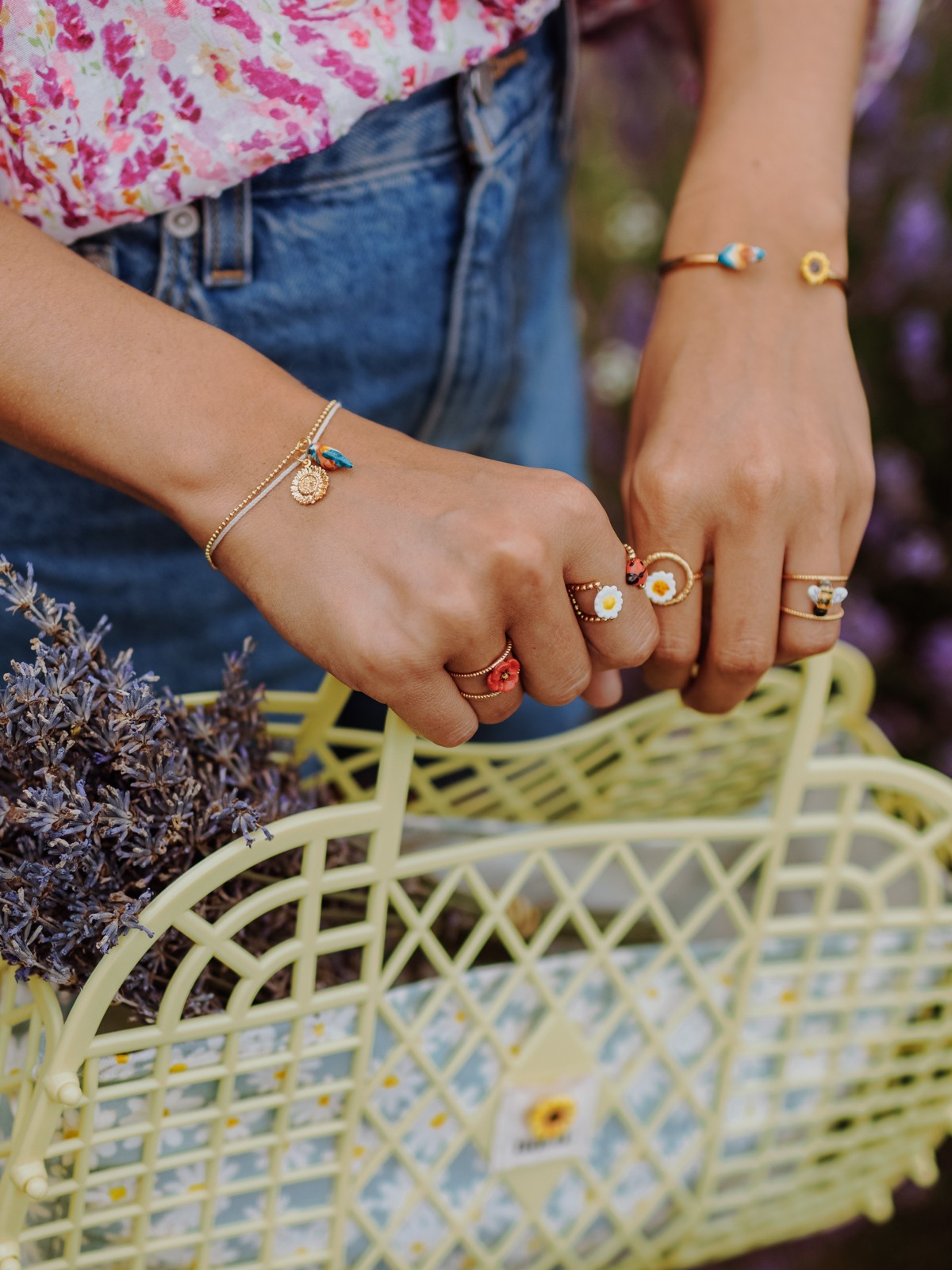 Bague fleur coquelicot en porcelaine et laiton doré