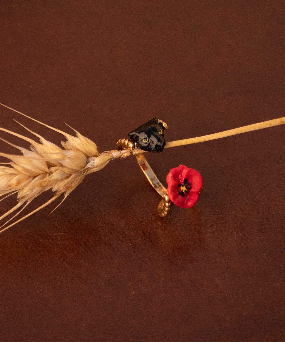 Bague panthère noire coquelicot porcelaine laiton doré