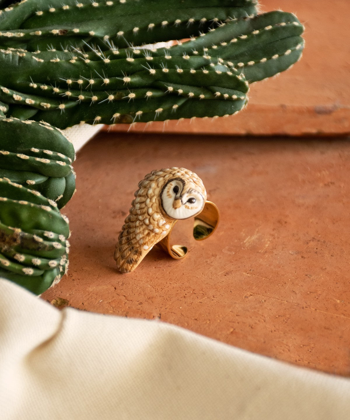 bague chouette oiseau porcelaine peint a la main
