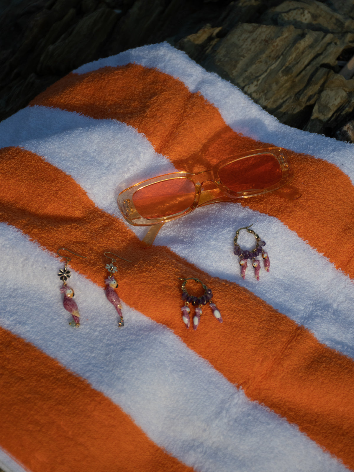 Boucles d'oreilles cacatoès & pampilles