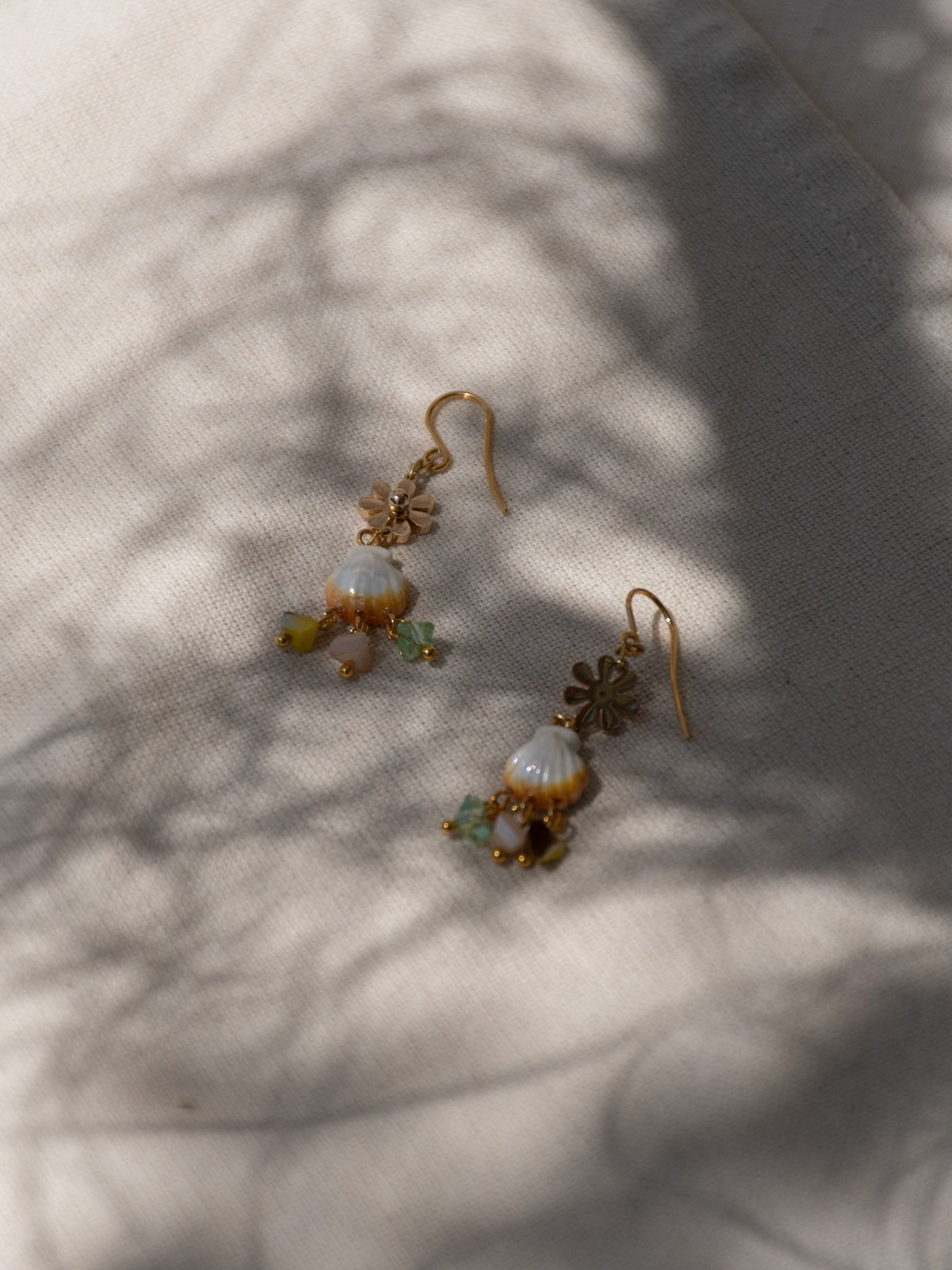 Boucles d'oreilles coquillage & pampilles
