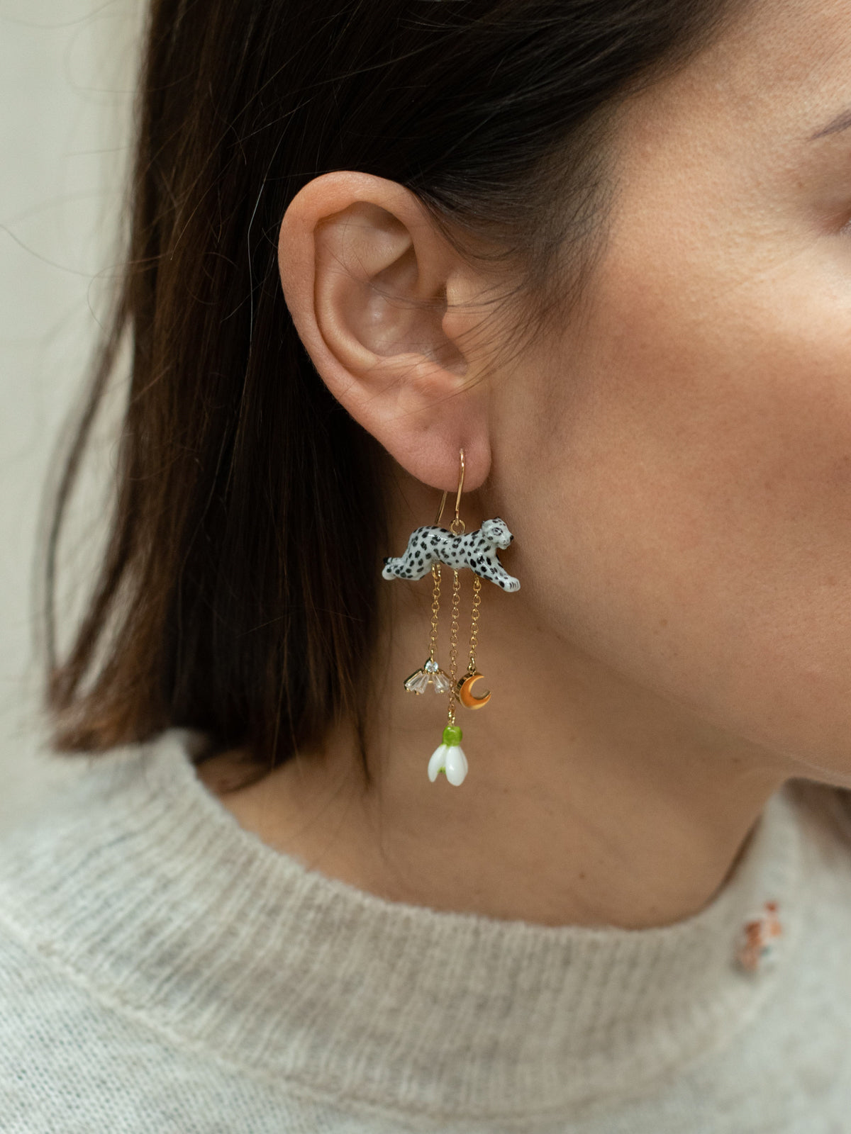 Boucles d'oreilles léopard, perce-neige & lune - L'Etincelle