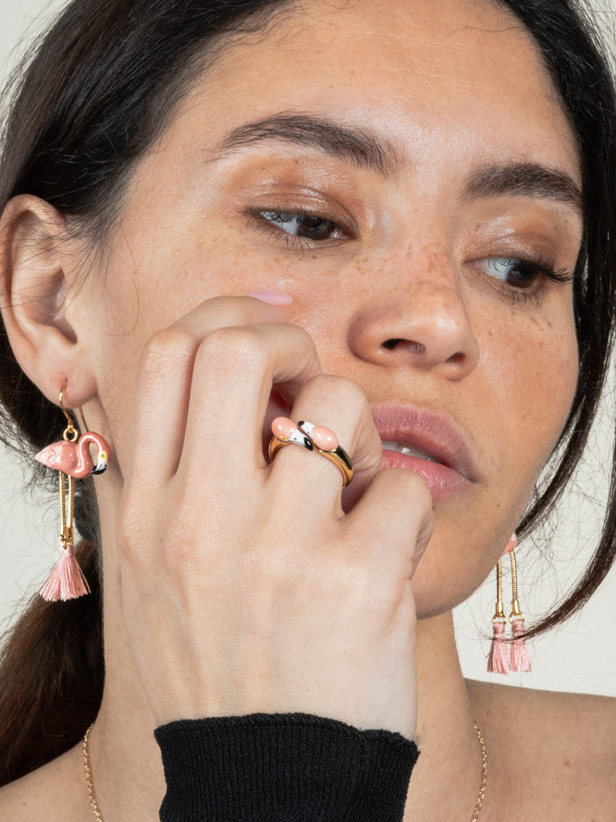 Boucles d'oreilles pompons flamant rose