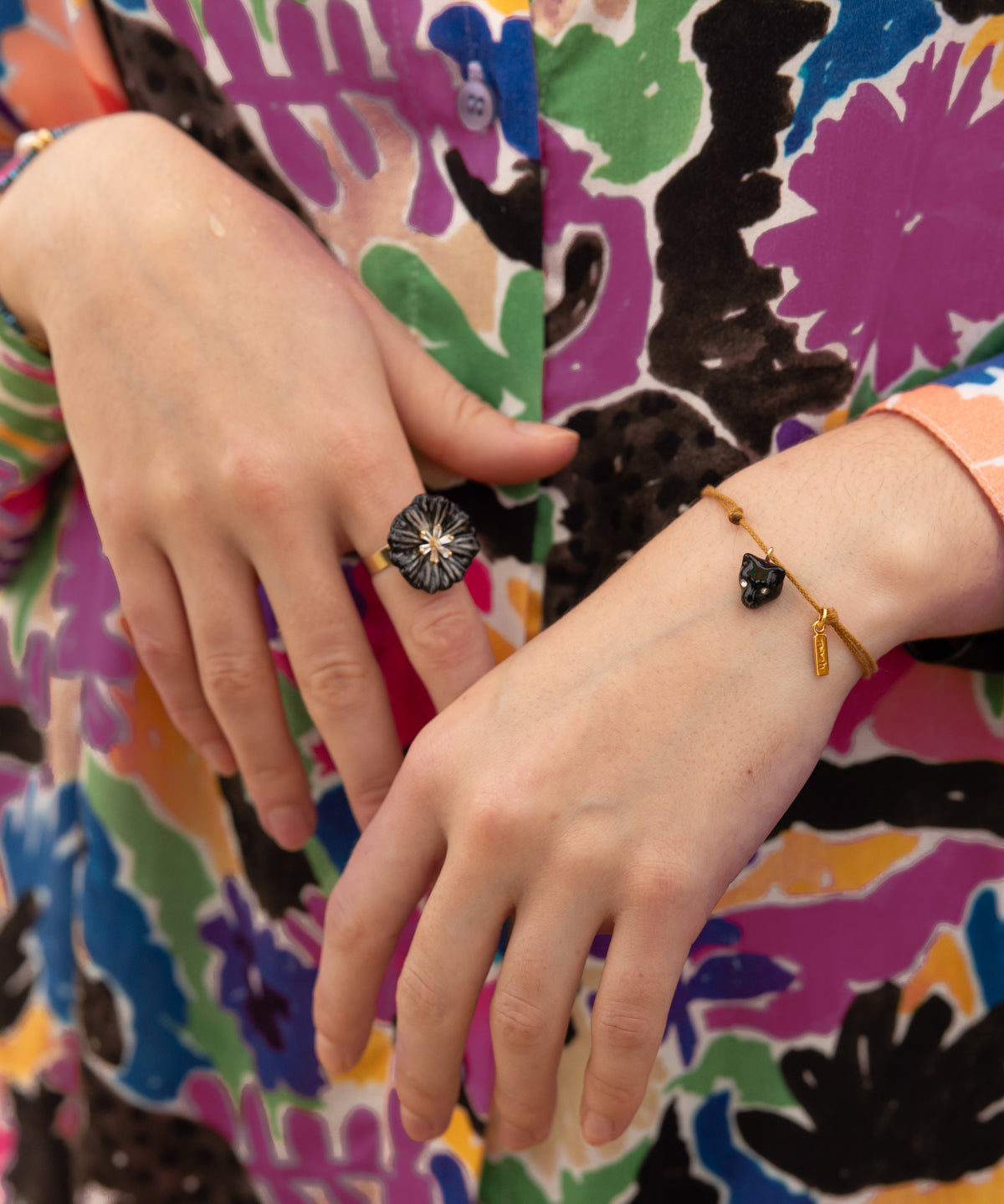 Bracelet cordon panthère noire