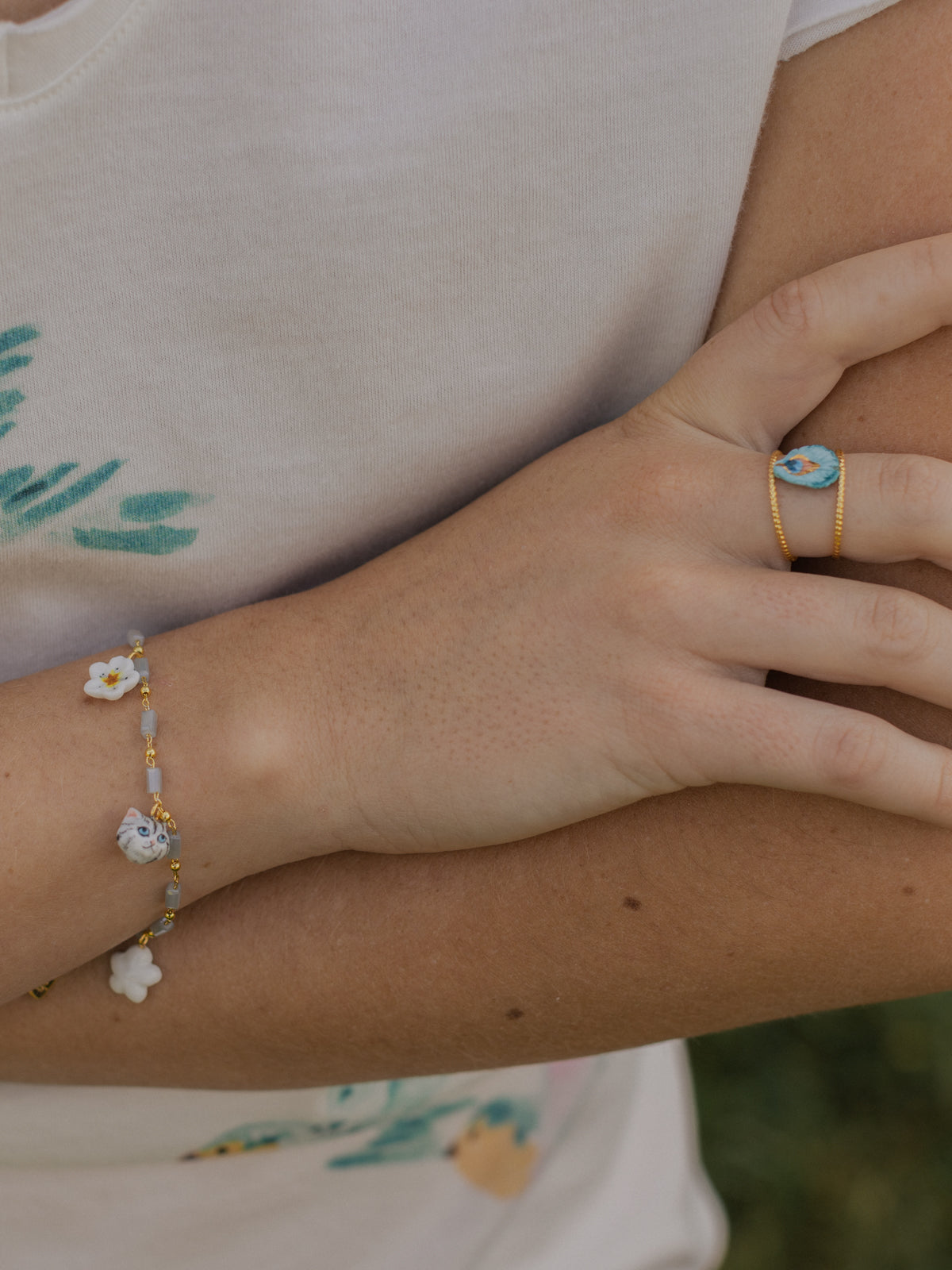 Bracelet fleur de poirier & chaton tabby