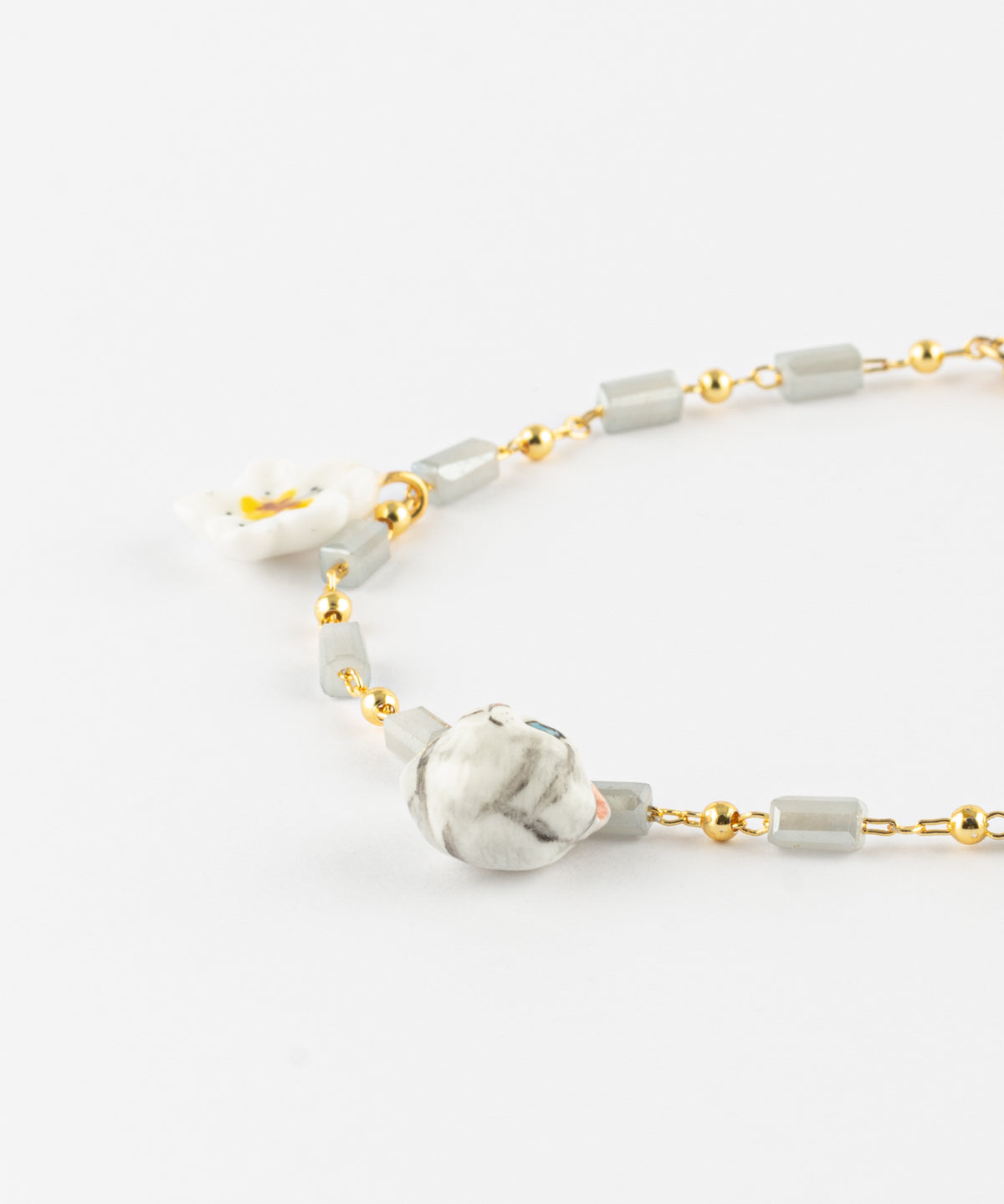 Bracelet fleur de poirier & chaton tabby