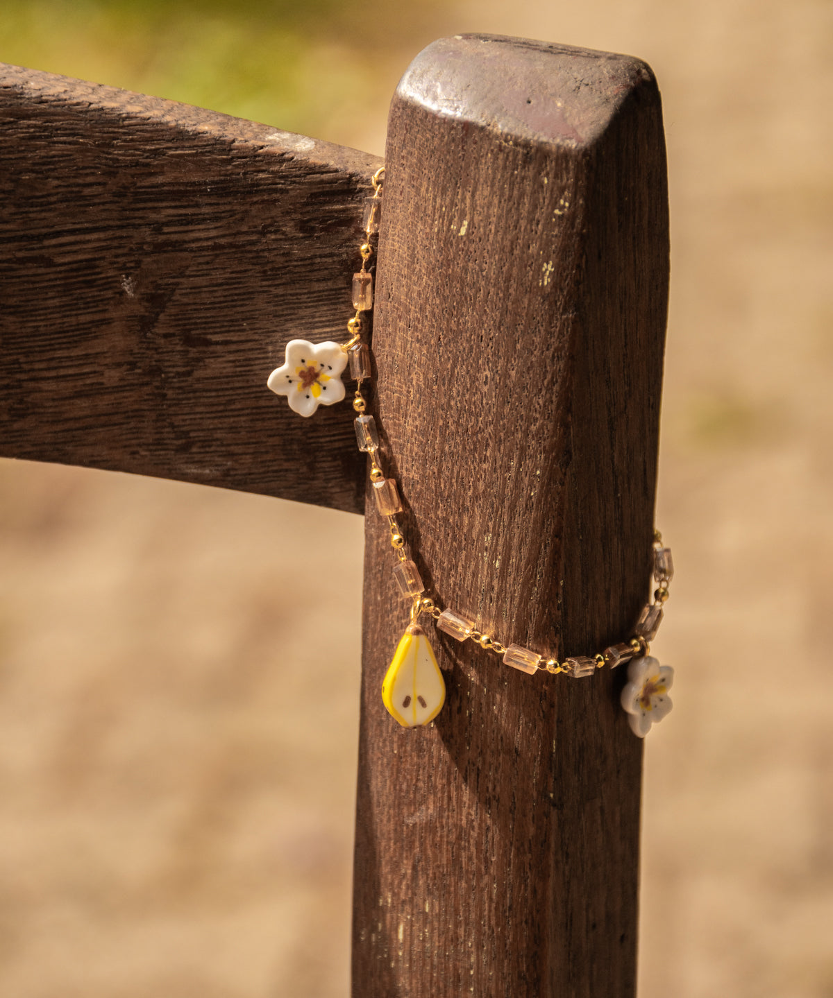 Bracelet fleur de poirier & poire