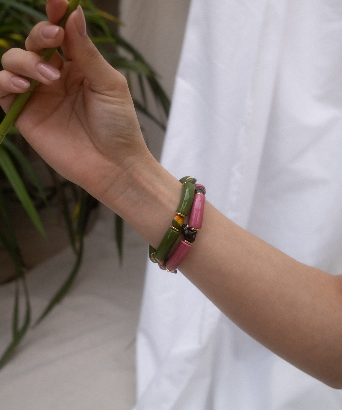 Bracelet perles vertes oiseau de paradis