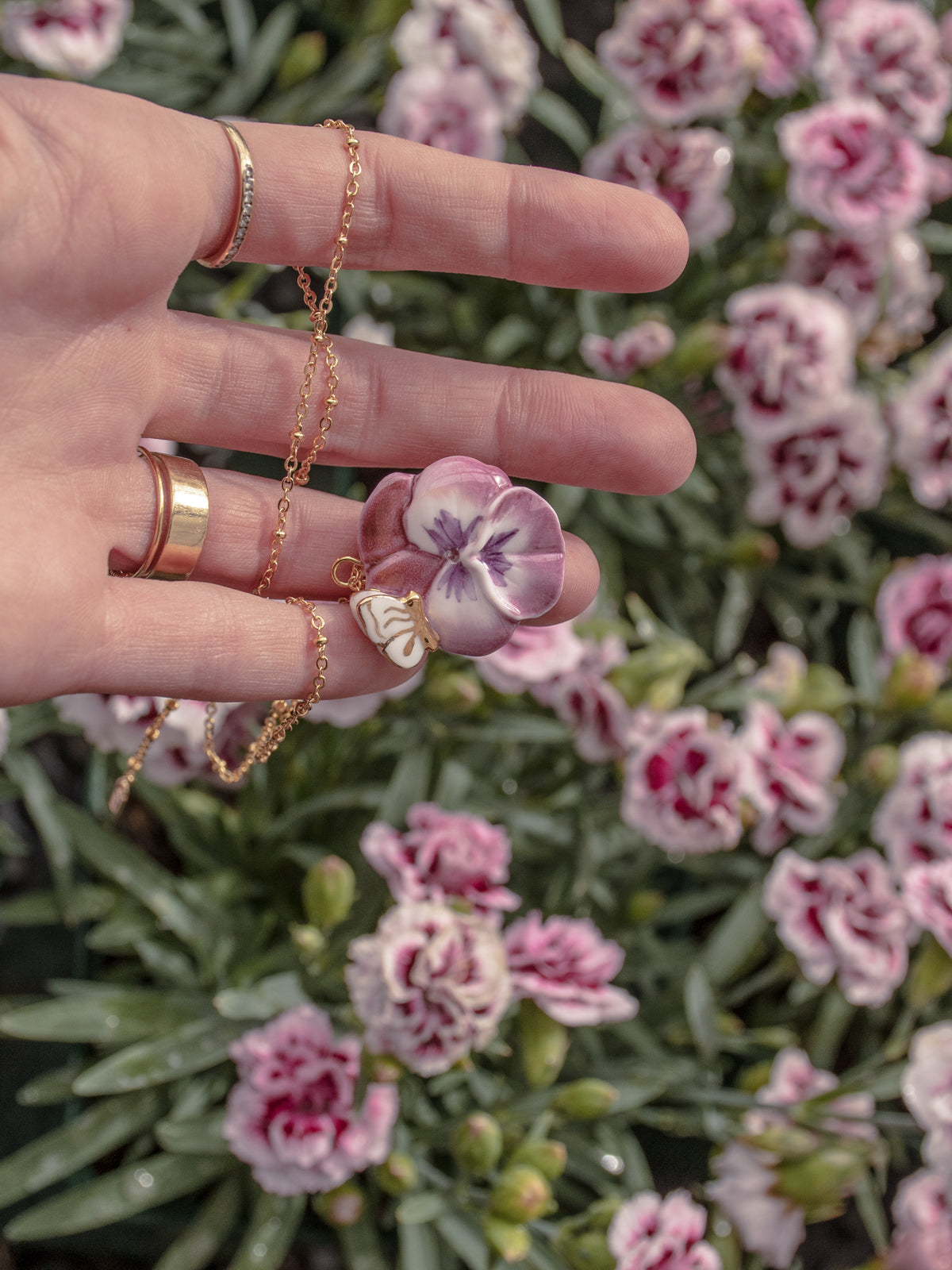 Collier pensée & papillon violet