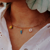 collier doré citron fleur perroquet oiseau bleu jaune porcelaine