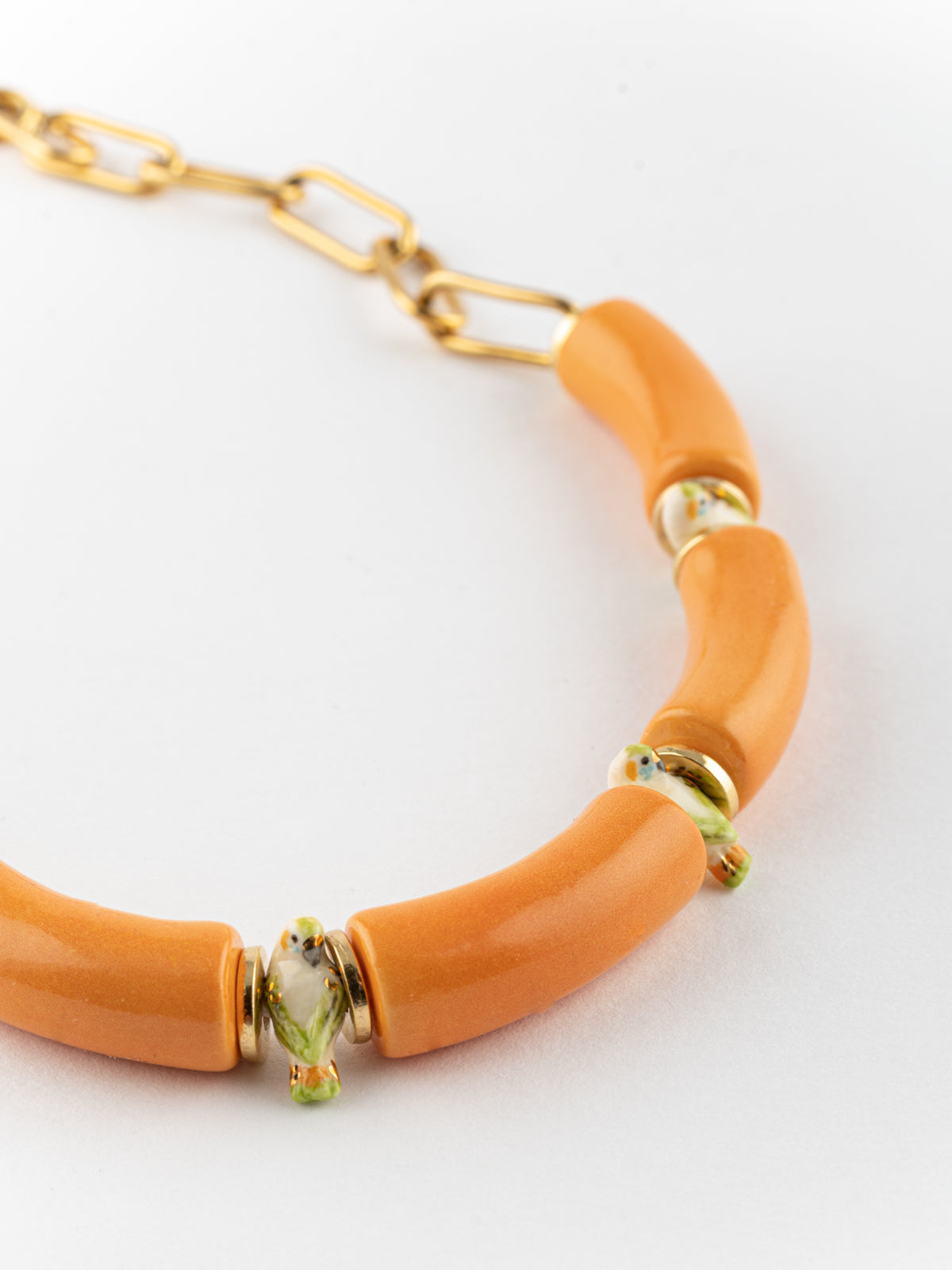 Collier perruches & perles oranges