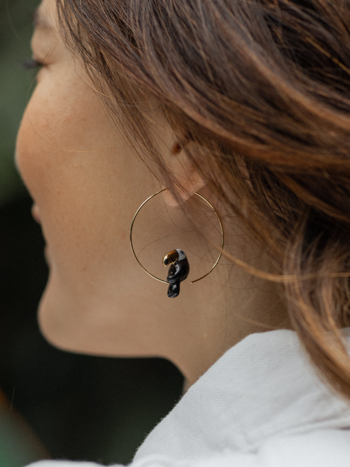 Petites créoles toucan bec doré