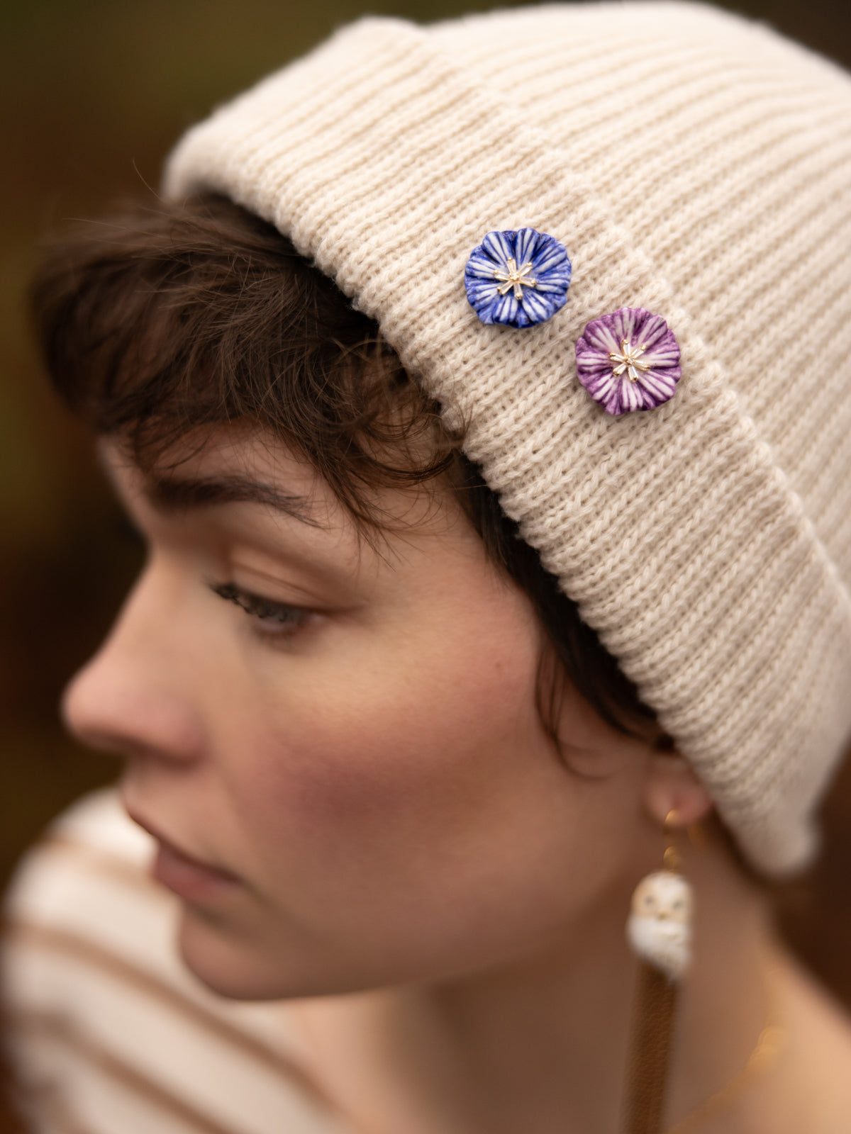 Pin's chardon violet